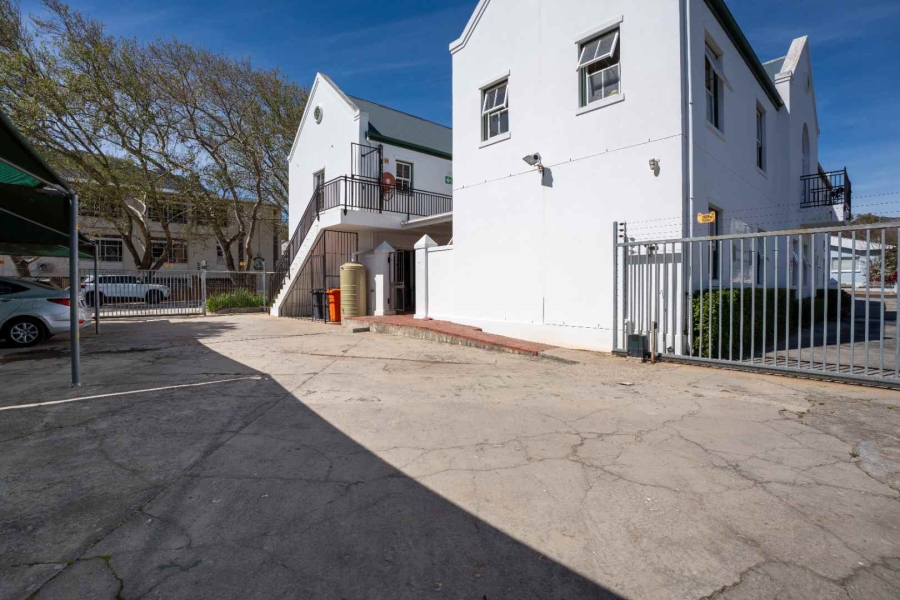 5 Bedroom Property for Sale in Franschhoek Western Cape